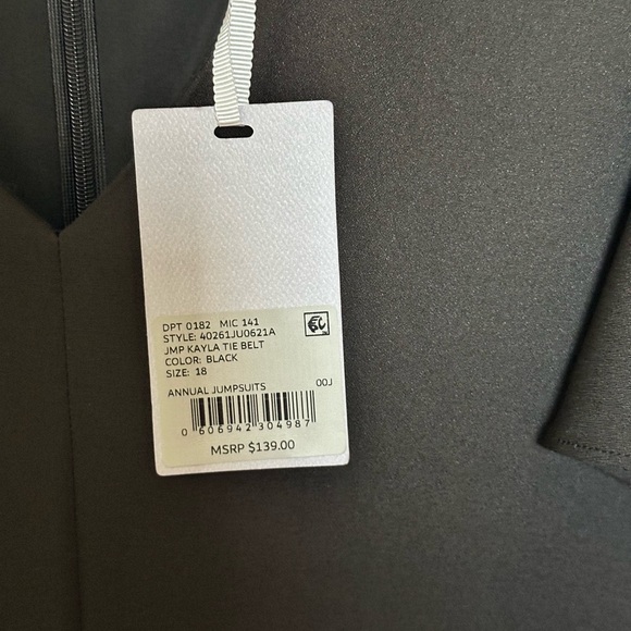 Preston & York Black Pantsuit - Picture 6 of 11